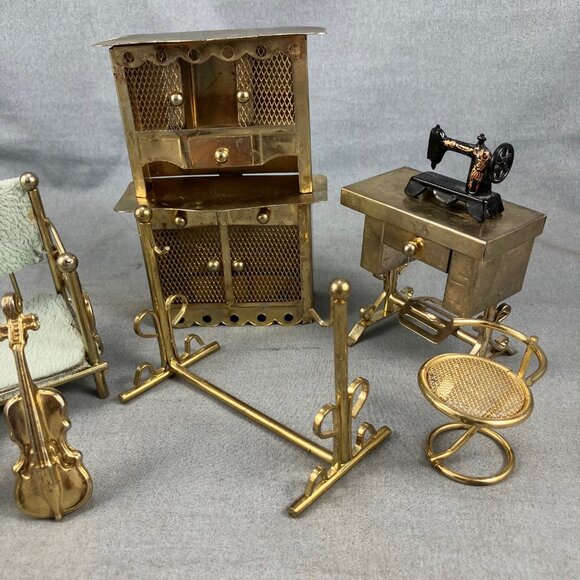 Vtg Dollhouse Furniture Mini Brass Day Bed Cabinet Hutch Sewing Machine Cello - Picture 2 of 5